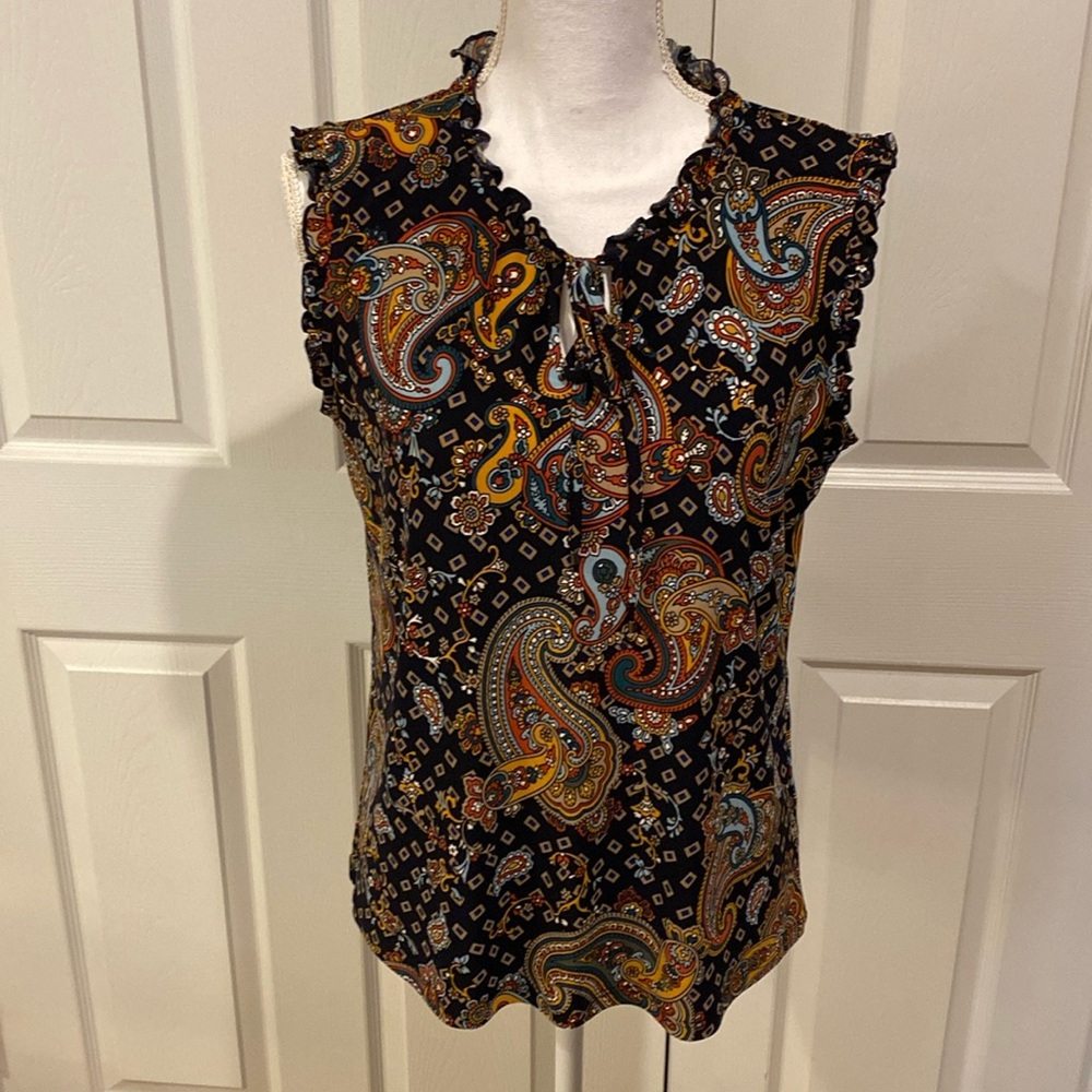 Tommy Hilfiger sleeveless top- with tie at neck.